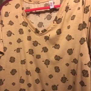 LulaRoe Christy T new without tags 3x